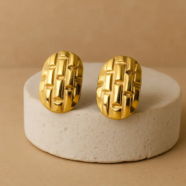 Gold_Plated_Geometric_Shaped_Anti_Tarnish_Earrings