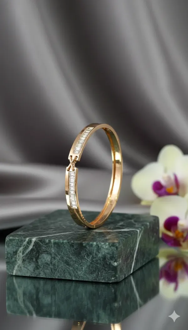 Sleek_Design_With_Baguette_Cut_Stones_And_X_Detail