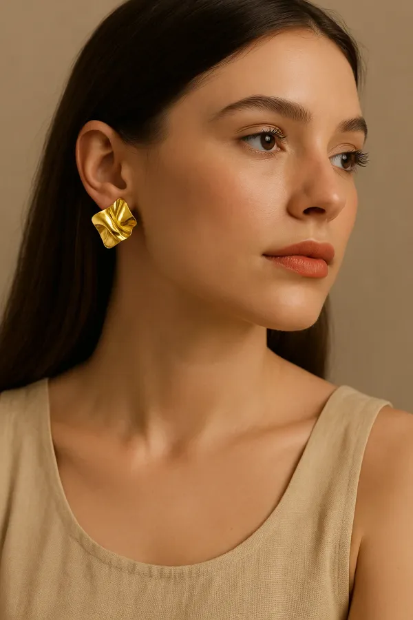 Gold_Wave_Earrings