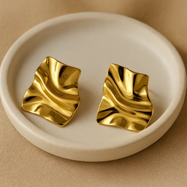 Gold_Wave_Earrings