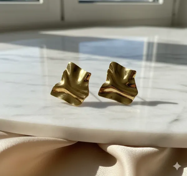 Gold_Wave_Earrings