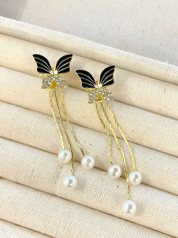 Stylish_Butterfly_Chain_Latkan_Anti_Tarnish_Earrings