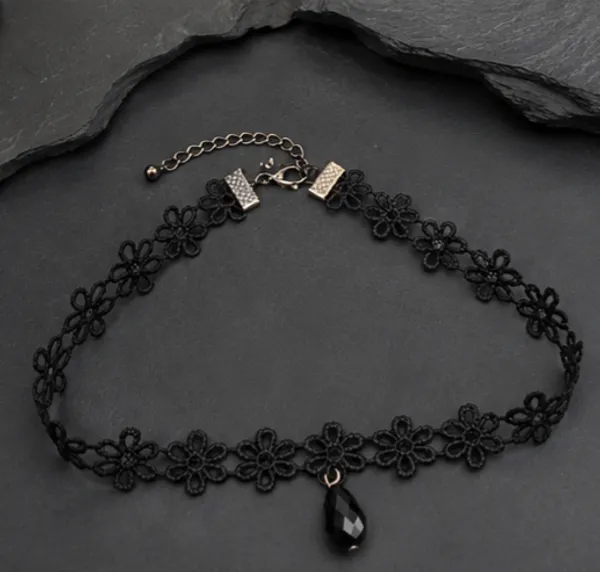 Ekayaa_Handmade_Lace_Statement_Necklace_004