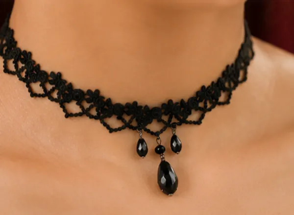 Ekayaa_Handmade_Lace_Statement_Necklace_024