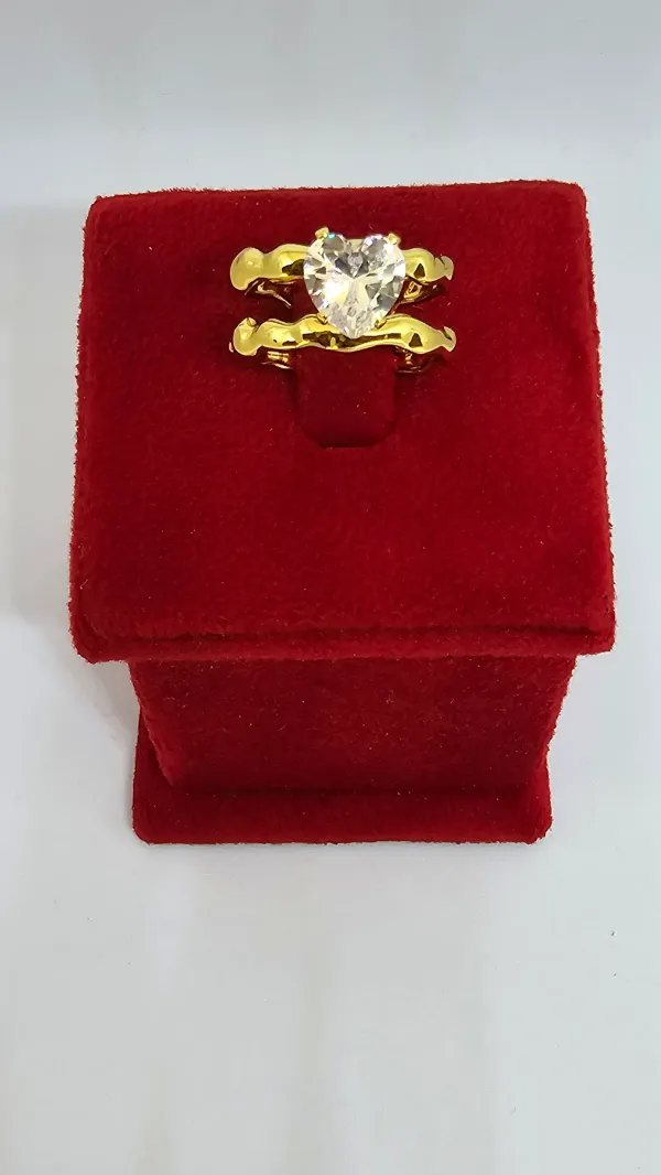Heart_Shaped_Solitaire_Gold_Plated_Ring