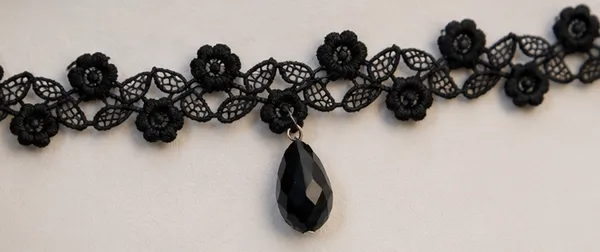 Ekayaa_Handmade_Lace_Statement_Necklace_005