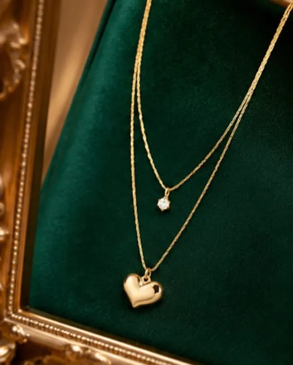 Dual-Layer_Heart_&_Solitaire_Pendant_Necklace