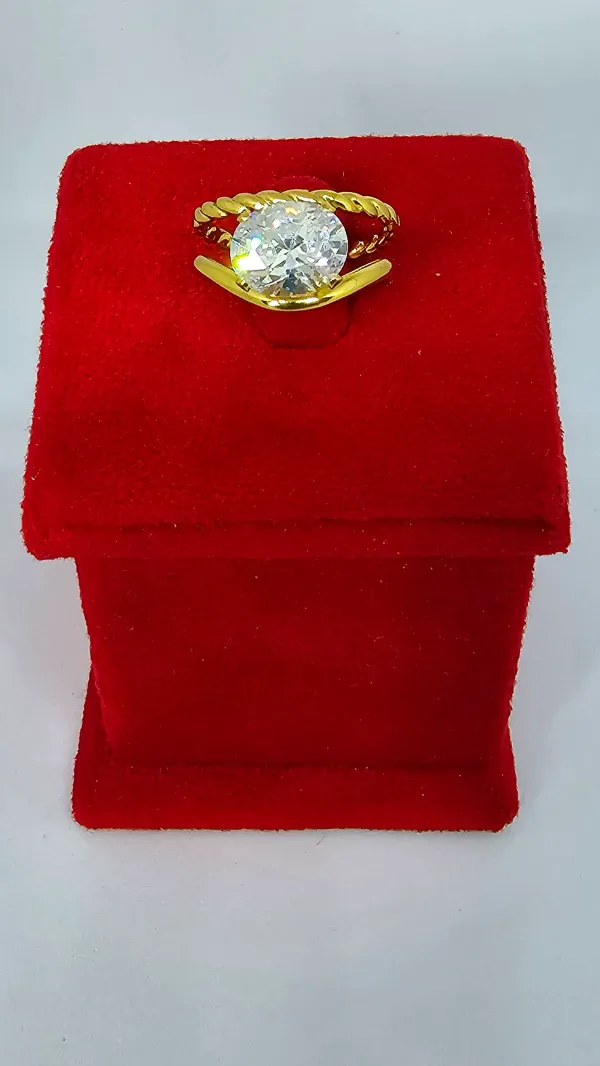 Gold_Plated_Solitaire_Ring