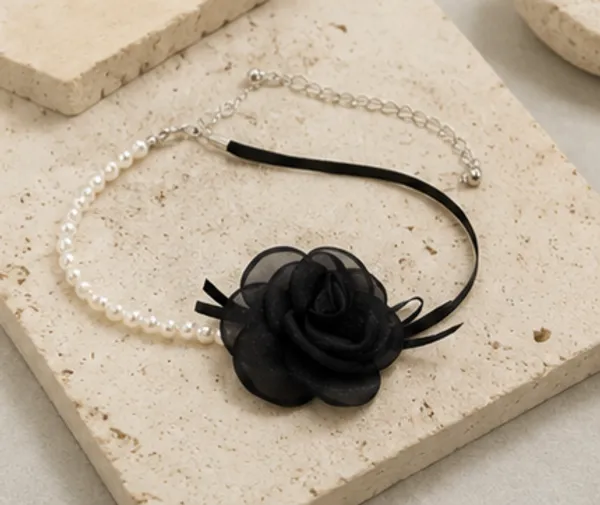 Ekayaa_Handmade_Lace_Statement_Necklace_009