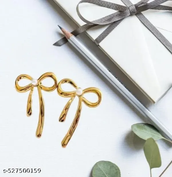 Gold_Plated_Bow_Shaped_Anti_Tarnish_Earrings