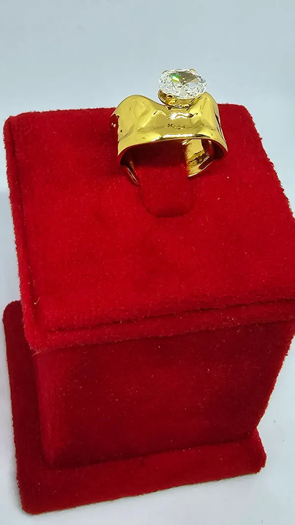Bold_Gold_Plated_Statement_Ring_With_Solitaire_Stone