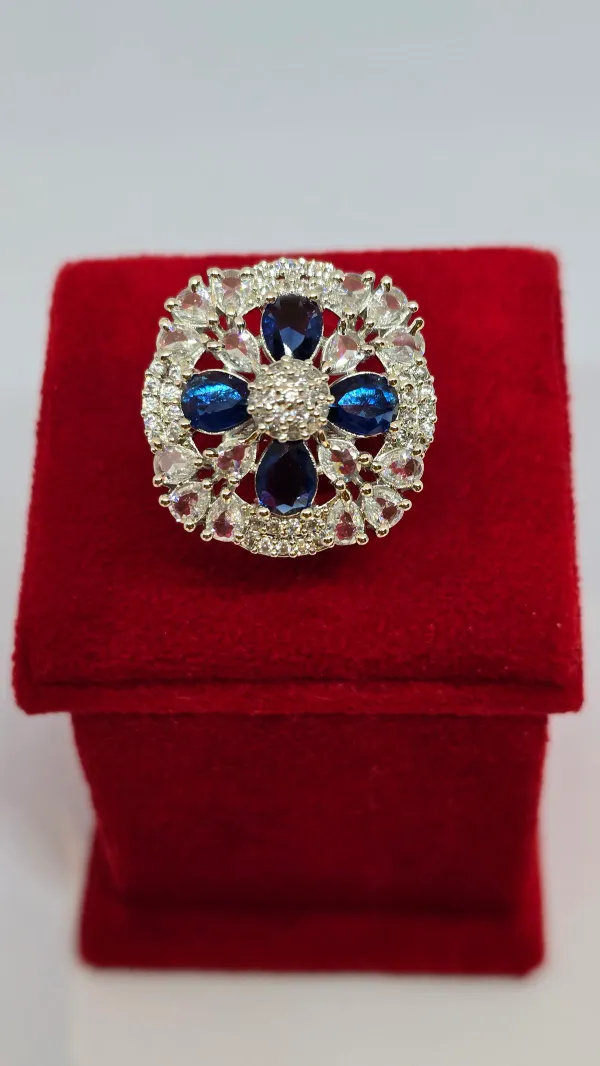 Luxury_Floral_Statement_Ring