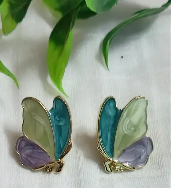 Multicolour_Butterfly_Shaped_Anti_Tarnish_Earrings