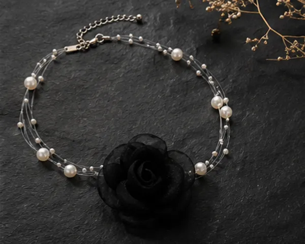 Ekayaa_Handmade_Lace_Statement_Necklace_002