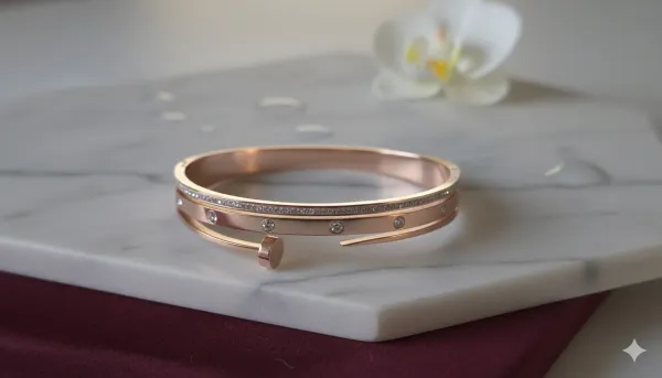 Elegant_Rose_Gold_Nail_Design_Bracelet