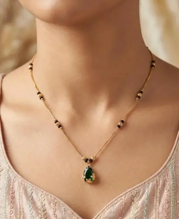 Elegant_Green_Stone_Gold_Toned_Mangalsutra_Necklace