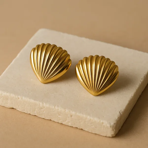 Gold_Plated_Shell_Shaped_Anti_Tarnish_Earrings