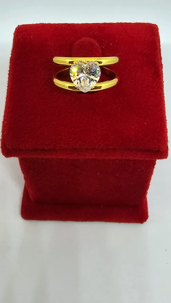 Heart_Cut_Gold_Plated_Ring