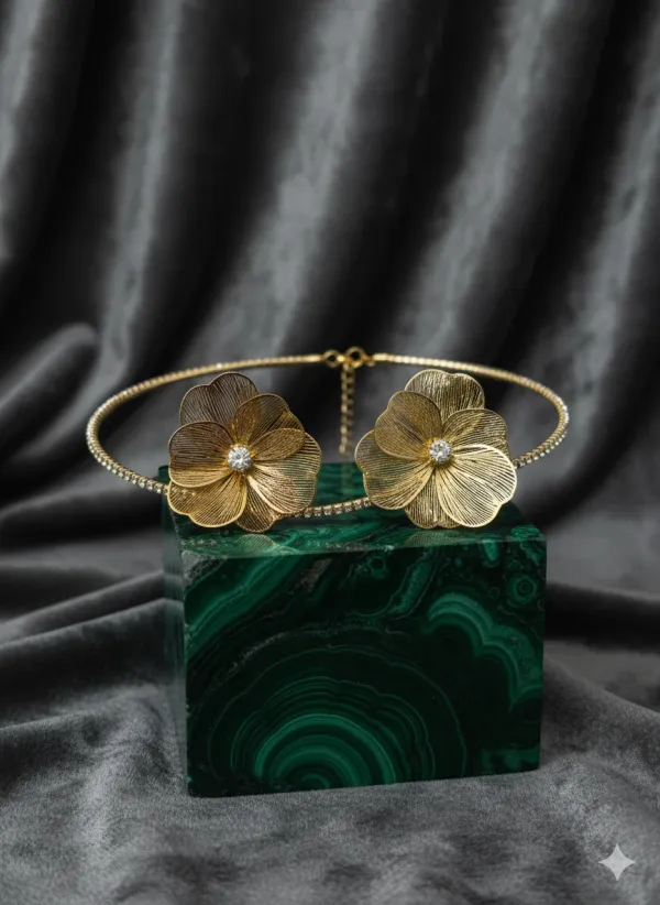 Gold_Plated_Anti_Tarnish_Flower_Shape_Necklace