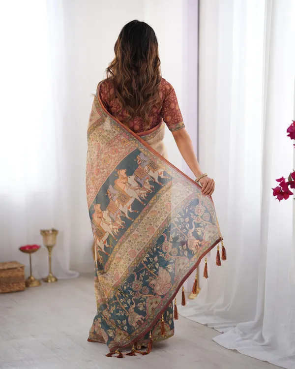 Beige_Linen_And_Cotton_Premium_Saree_For_Women