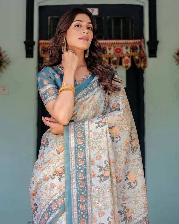 Grey_Linen_And_Cotton_Premium_Saree_For_Women