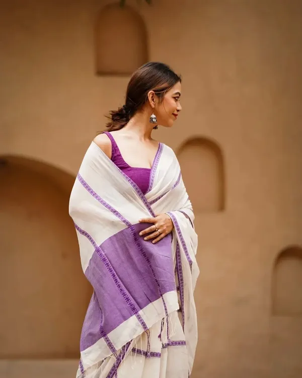 White_Linen_And_Cotton_Premium_Saree_For_Women