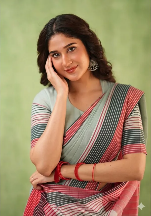 Grey_Linen_And_Cotton_Premium_Saree_For_Women