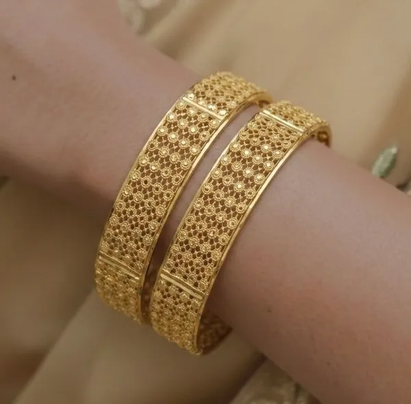Gold_Plated_Floral_Filigree_Ruby_Emerald_Bangle_Set_For_Women