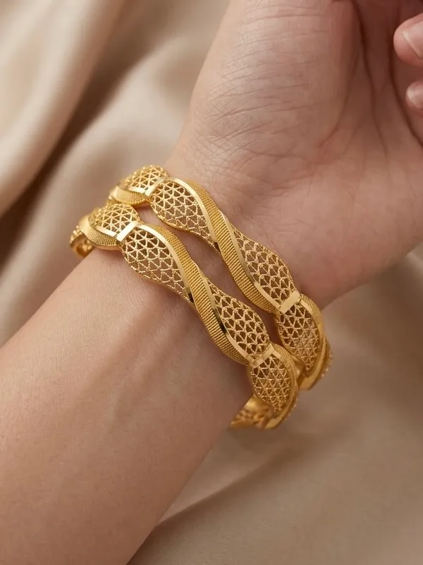 Gold_Metal_Pink_Stone_Openwork_Filigree_Bangle_Set_For_Women