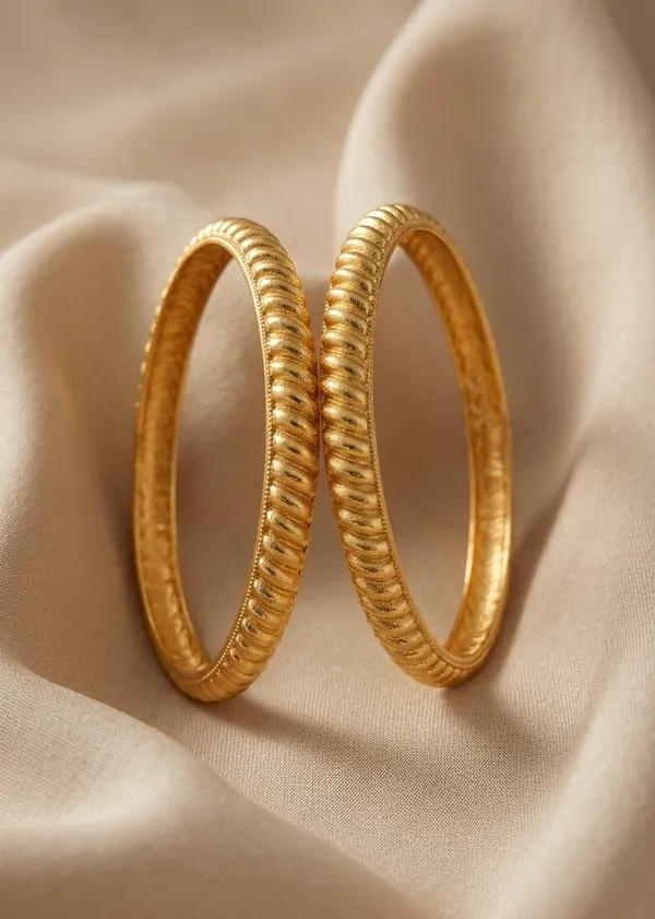 Gold_Textured_Ridged_Pattern_Bangles_For_Women_(Set_Of_2)