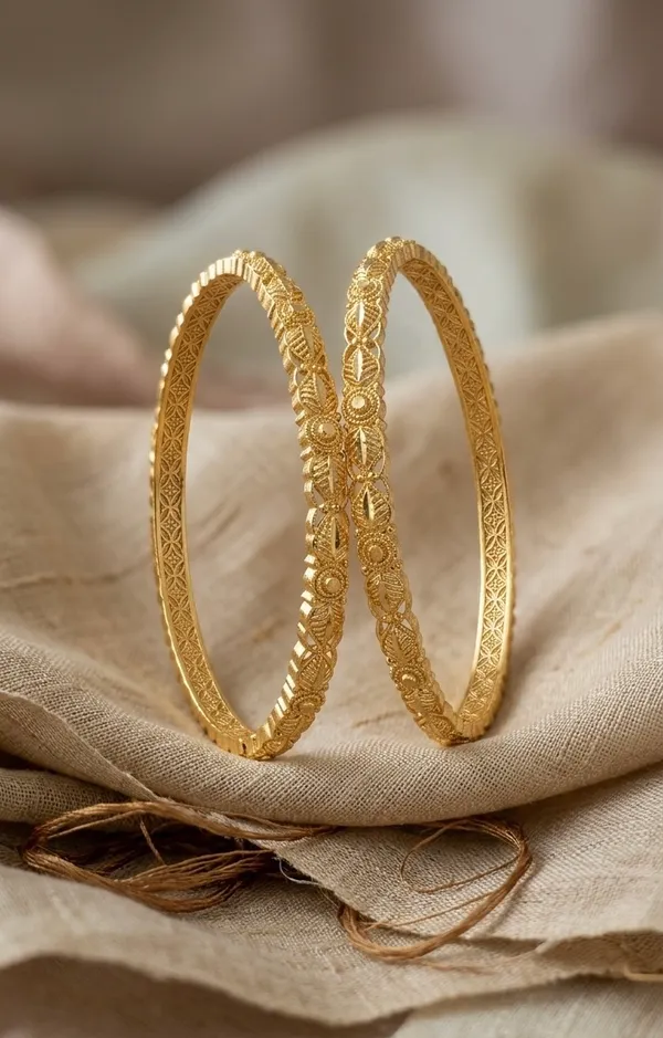 Gold_Plated_Intricate_Floral_Pattern_Bangles_For_Women_(Set_Of_2)