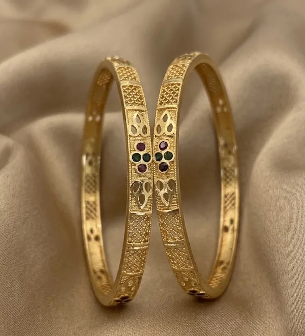 Gold_Plated_Textured_With_Gemstone_Accents_Bangles_For_Women_(Set_Of_2)