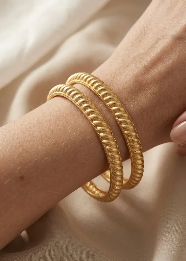 Gold_Plated_Textured_Stone_Embellishments_With_Bangles_For_Women_(Set_Of_3)