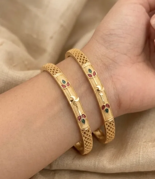 Gold_Plated_Textured_With_Stone_Accents_Bangles_For_Women_(Set_Of_2)
