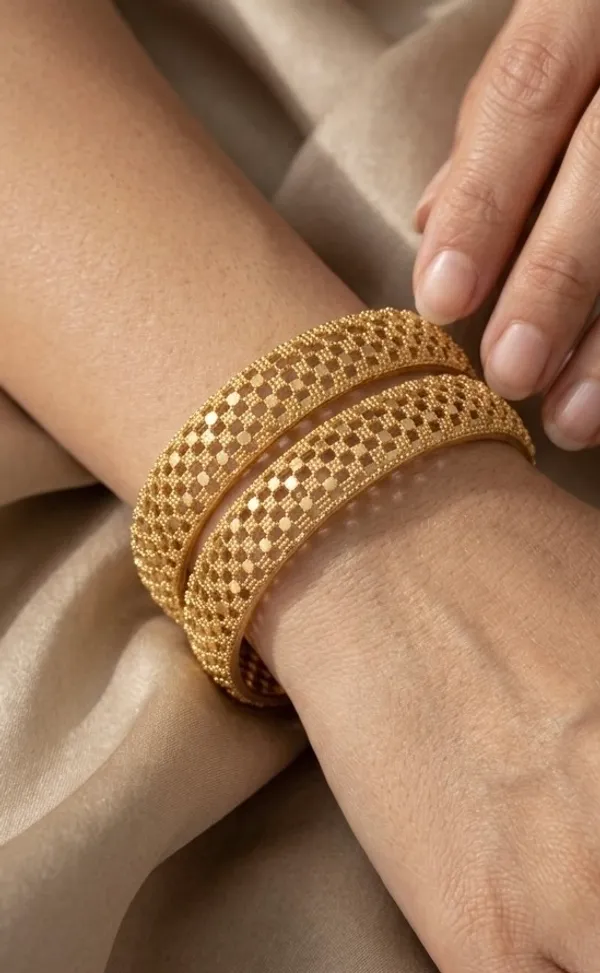 Gold_Textured_Filigree_With_Stone_Accent_Bangles_For_Women_(Set_Of_3)
