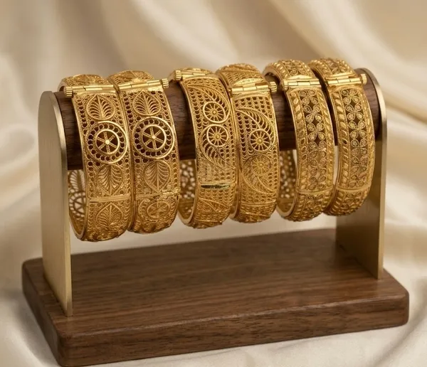 Gold_Plated_Floral_Enamel_Textured_Bangles_For_Women_(Set_Of_3)