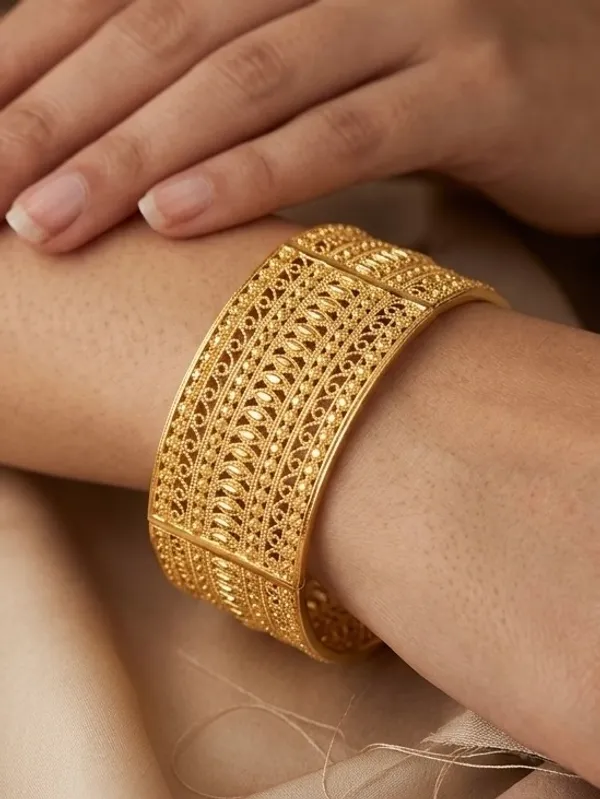 Gold_Textured_Twist_Pattern_Bangle_Set_For_Women_(Set_Of_2)