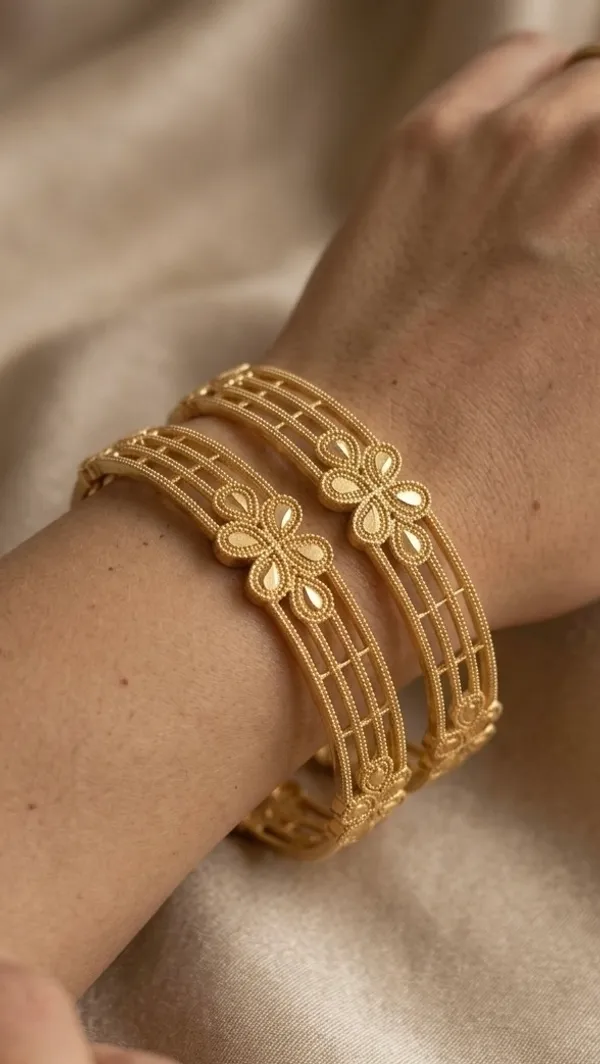Gold_Floral_Filigree_Bangles_For_Women_(Set_Of_2)