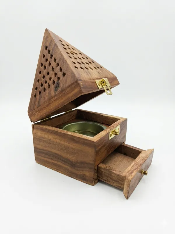 Wood_Rustic_Pyramid_Brass_Clasp_Incense_Holder