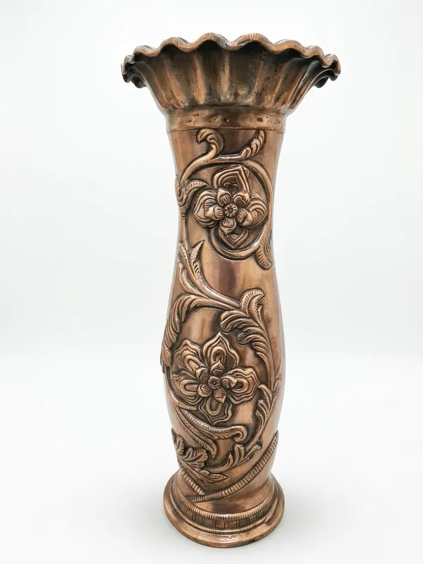 Aluminium_Antique_Floral_Embossed_Cylindrical_Metal_Vase