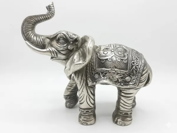 Aluminium_Silver_Handcrafted_Trunk_Up_Elephant_Statue