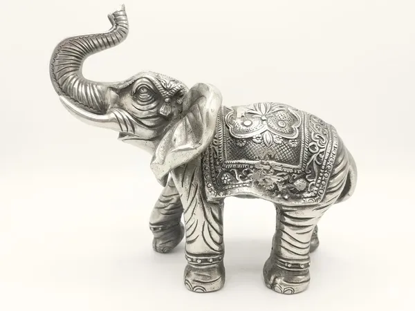 Aluminium_Silver_Handcrafted_Trunk_Up_Elephant_Statue