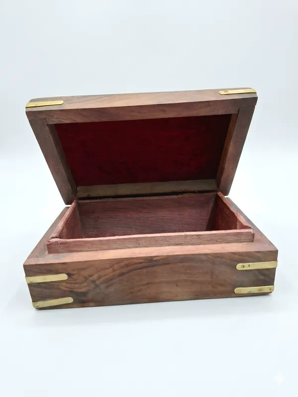 Wood_Traditional_Floral_Carved_Brass_Inlay_Storage_Box