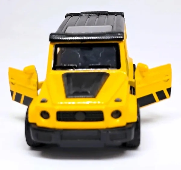 Bigmet_Yellow_Brabus_Off_Road_Die_Cast_Suv_Toy_Car