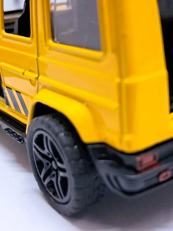 Bigmet_Yellow_Brabus_Off_Road_Die_Cast_Suv_Toy_Car