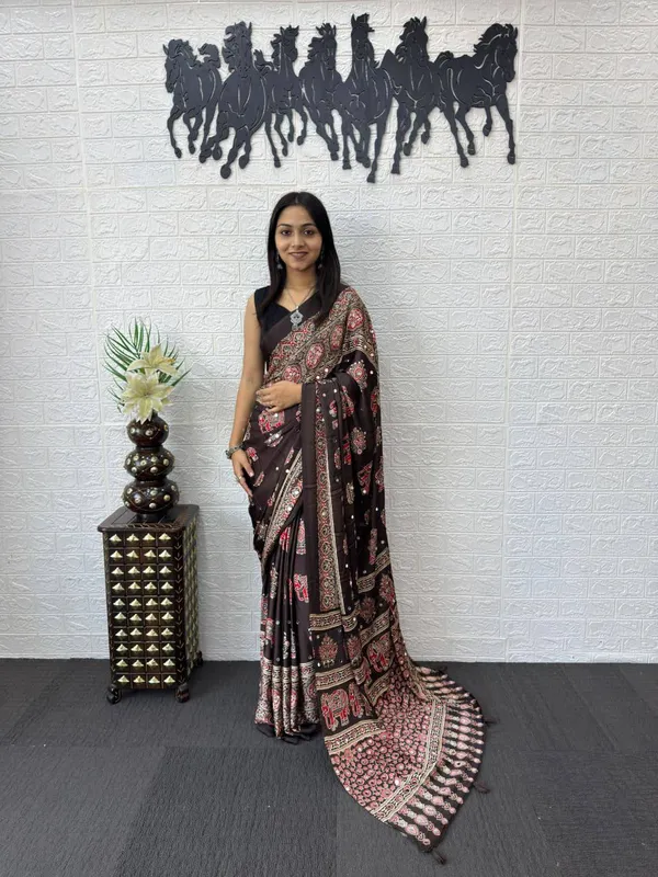 Gajji_Silk_Ajrakh_Saree