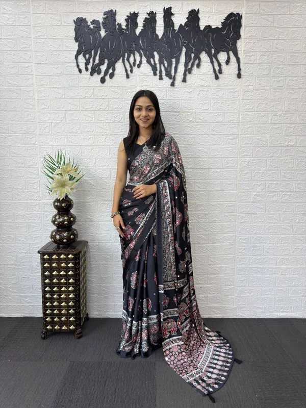 Gajji_Silk_Ajrakh_Saree