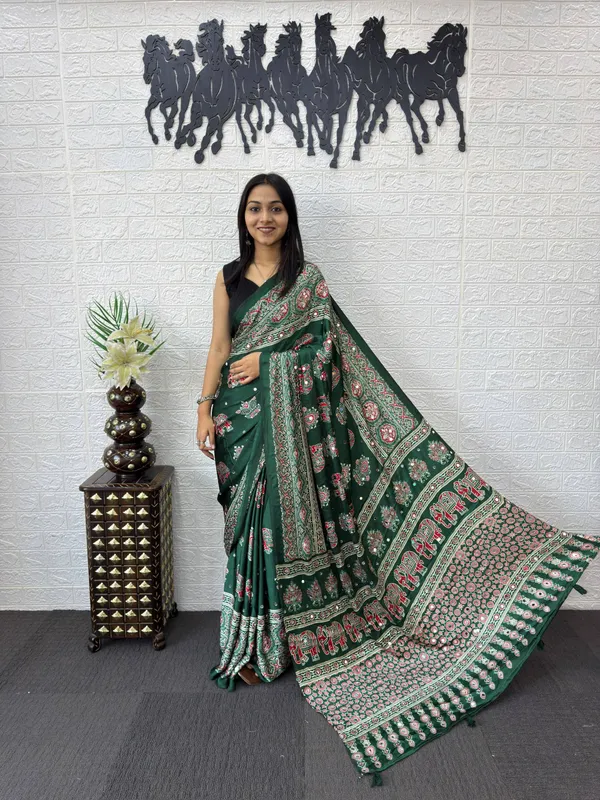 Gajji_Silk_Ajrakh_Saree