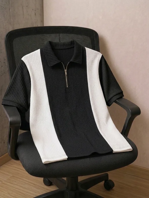 Karara_Cotton_Blend_Half_._Sleeve_Half_Zipper_Tshirt