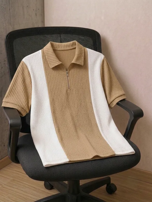 Karara_Cotton_Blend_Half_._Sleeve_Half_Zipper_Tshirt